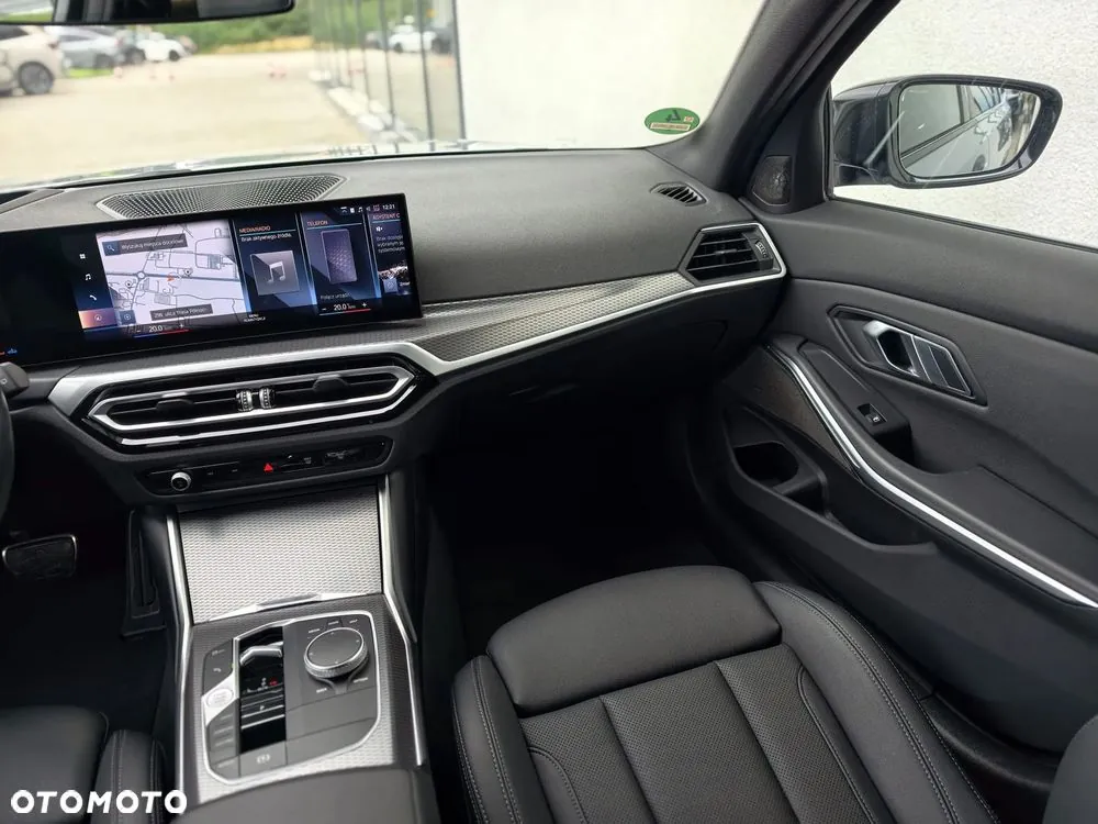BMW Seria 3 2023 photo 5