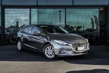 Mazda 3 2017 photo 2
