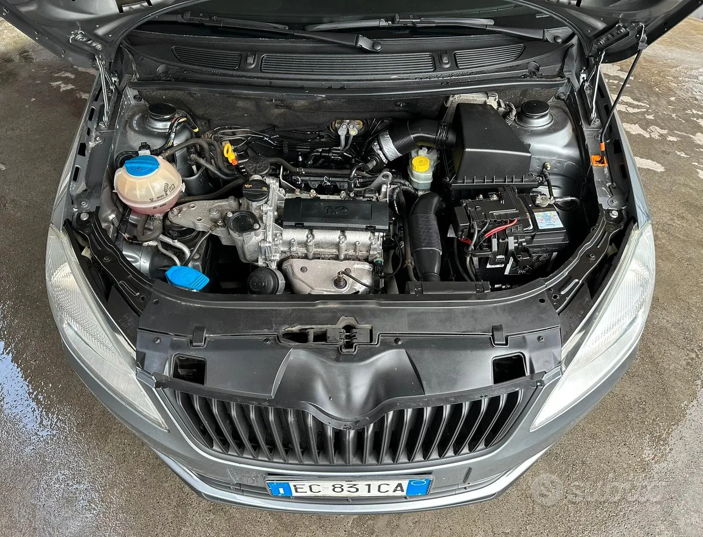Skoda Roomster 2010 photo 4