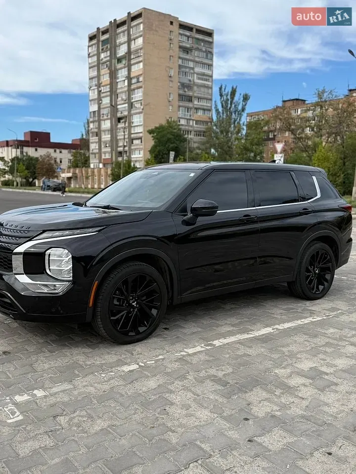 Mitsubishi Outlander 2021 photo 5