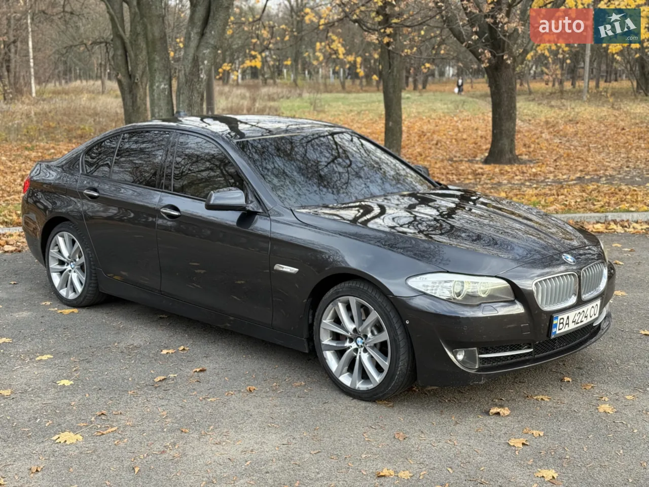 BMW 5 Series 2010 photo 4