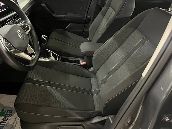 Volkswagen T-Roc 2022 photo 3