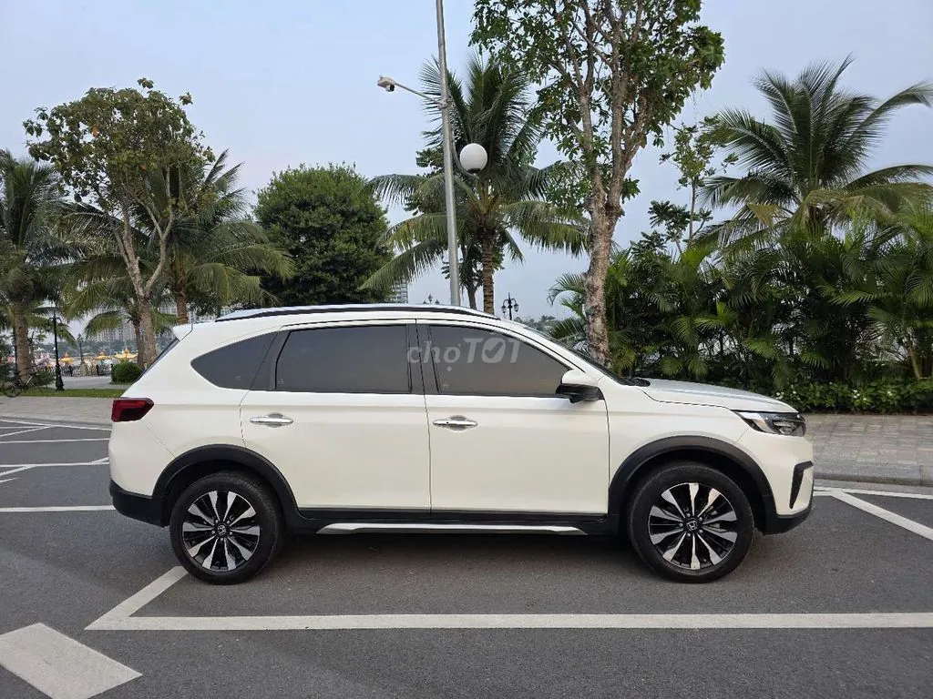 Honda Br-V 2024 photo 3