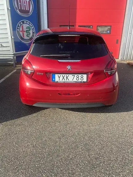 Peugeot 208 2017 photo 2