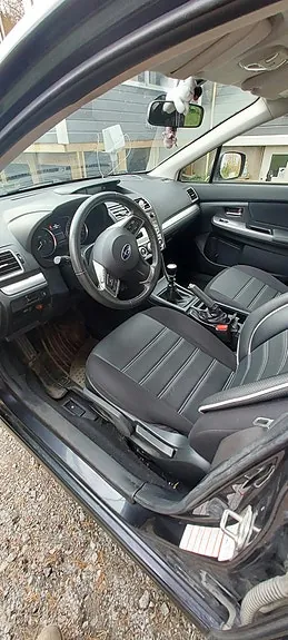 Subaru Xv 2015 photo 4