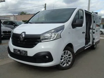 Renault Trafic 2019 photo 2
