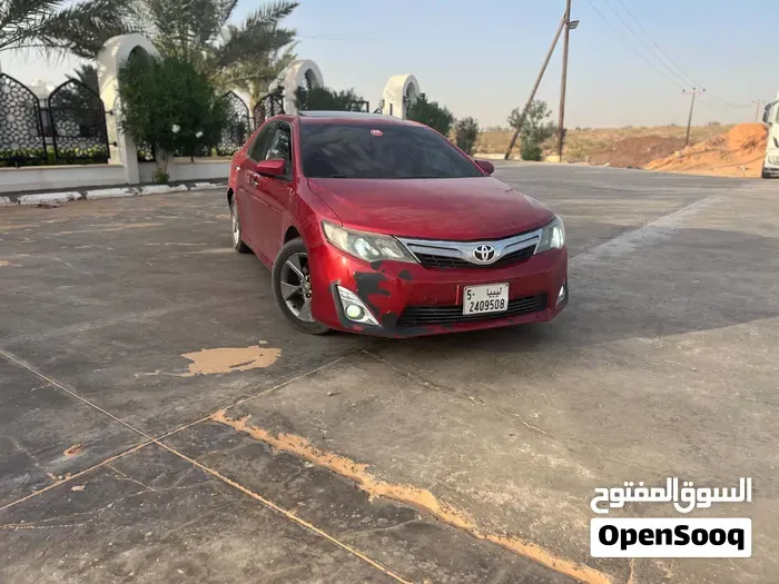 Toyota Camry 2014 photo 2