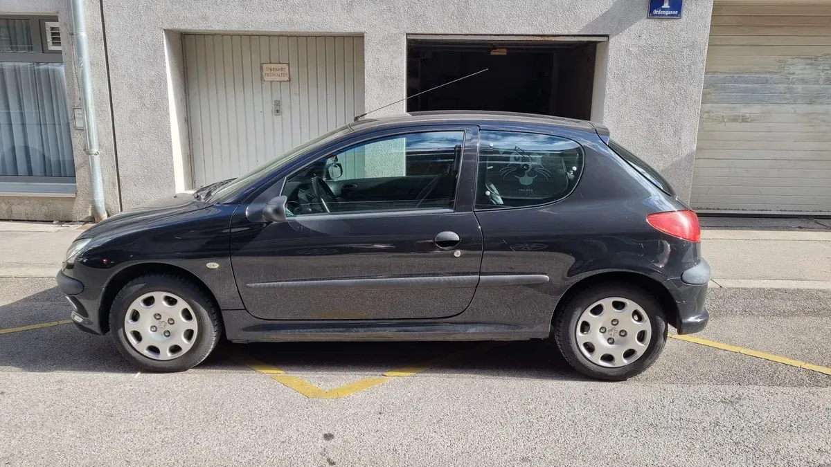 Peugeot 206 2007 photo 3