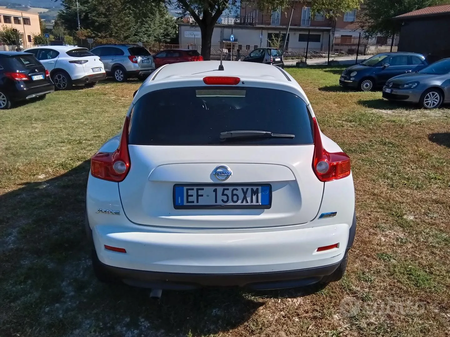Nissan Juke 2010 photo 4