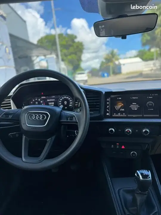 Audi A1 2023 photo 4