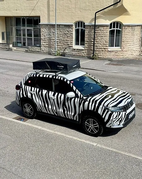Suzuki Vitara 2023 photo 2