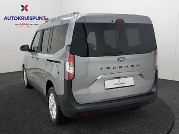 Ford Tourneo Courier 2025 photo 3