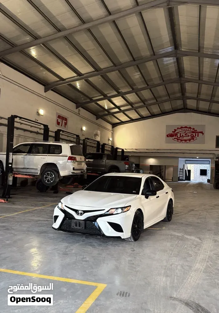 Toyota Camry 2019 photo 3