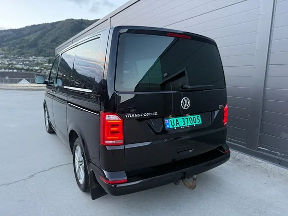 Volkswagen Transporter 2018 photo 3