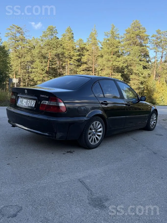 BMW 320 2003 photo 2