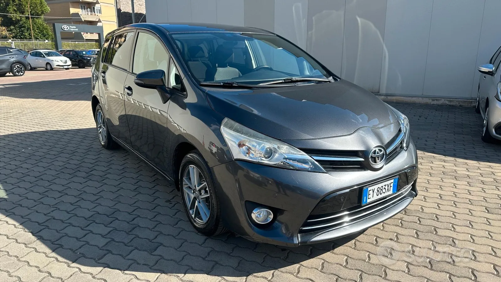 Toyota Verso 2015 photo 3