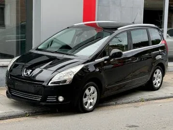 Peugeot 5008 2013 photo 3