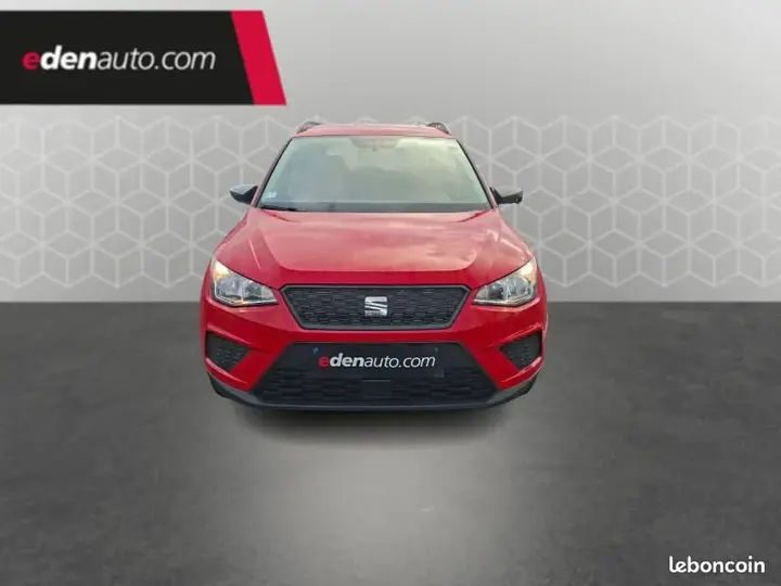 Seat Arona 2021 photo 2