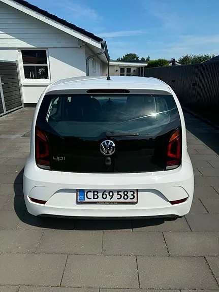 Volkswagen Up 2019 photo 3
