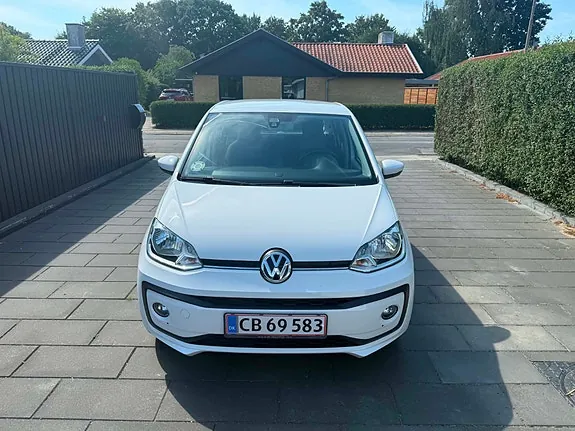Volkswagen Up 2019 photo 2