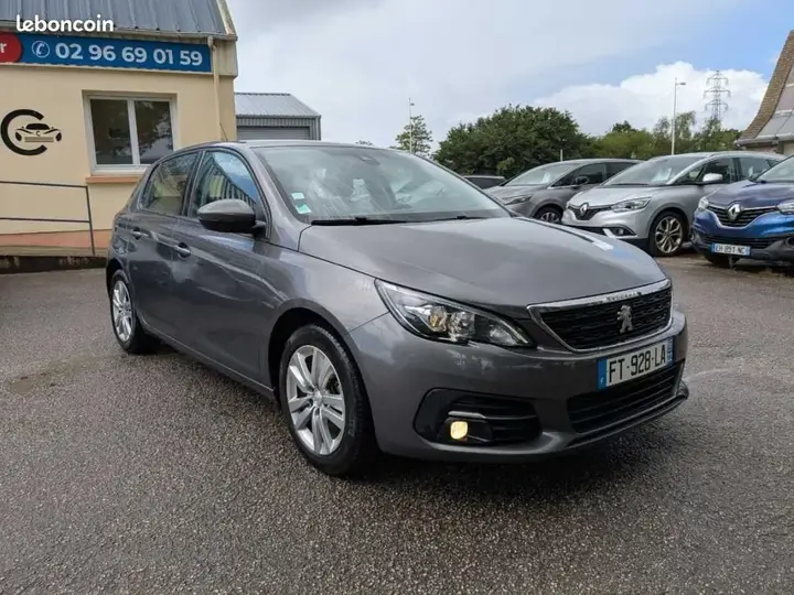 Peugeot 308 2020 photo 3
