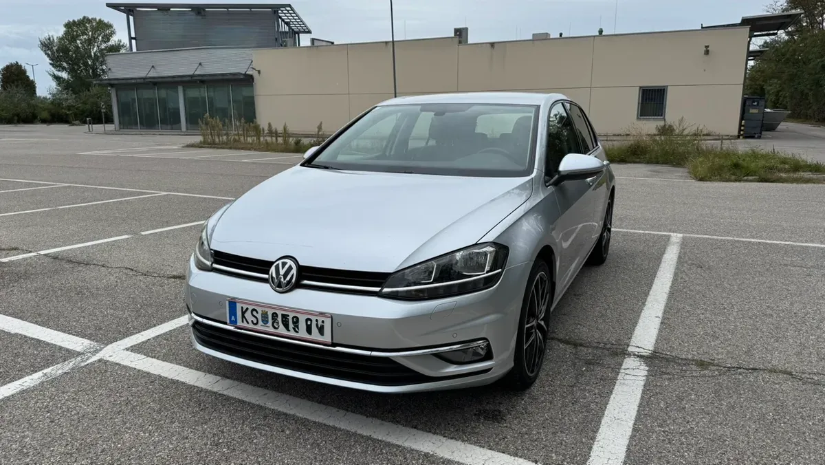 Volkswagen Golf 2018 photo 2