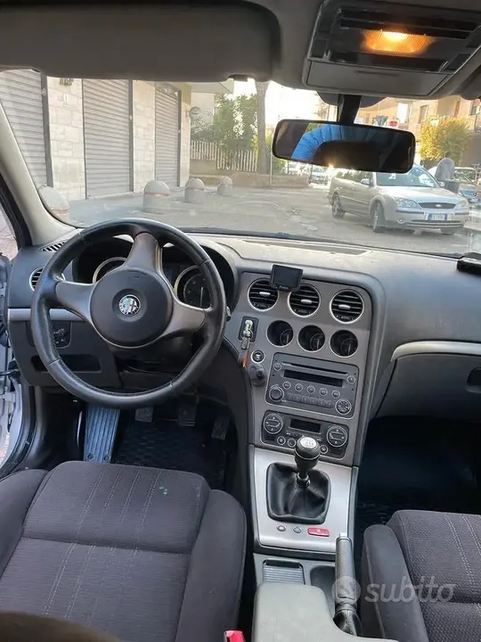Alfa Romeo 159 2010 photo 4