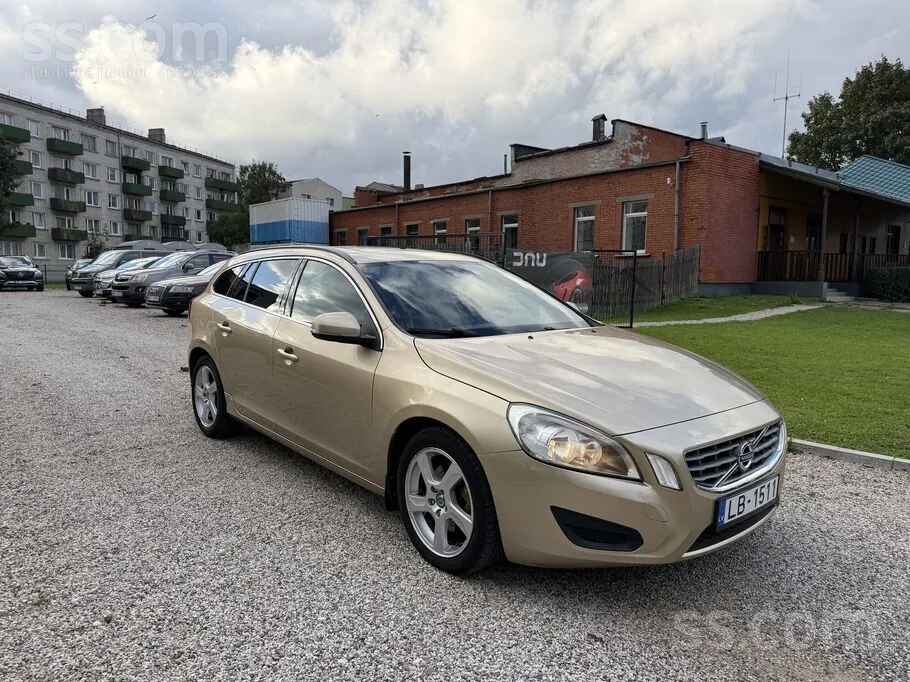 Volvo V60 2012 photo 3