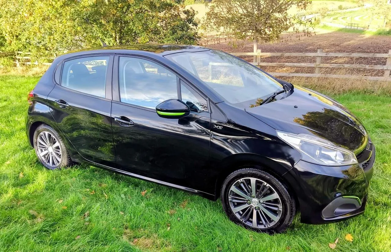 Peugeot 208 2016 photo 5