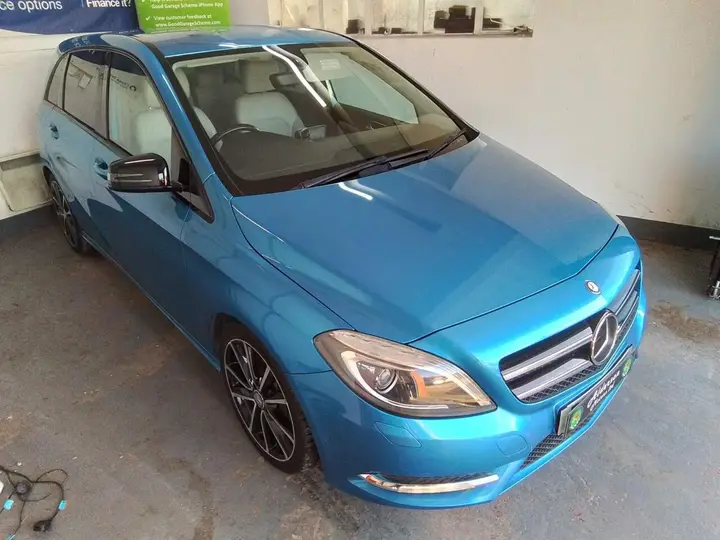 Mercedes-Benz B-Class 2013 photo 4