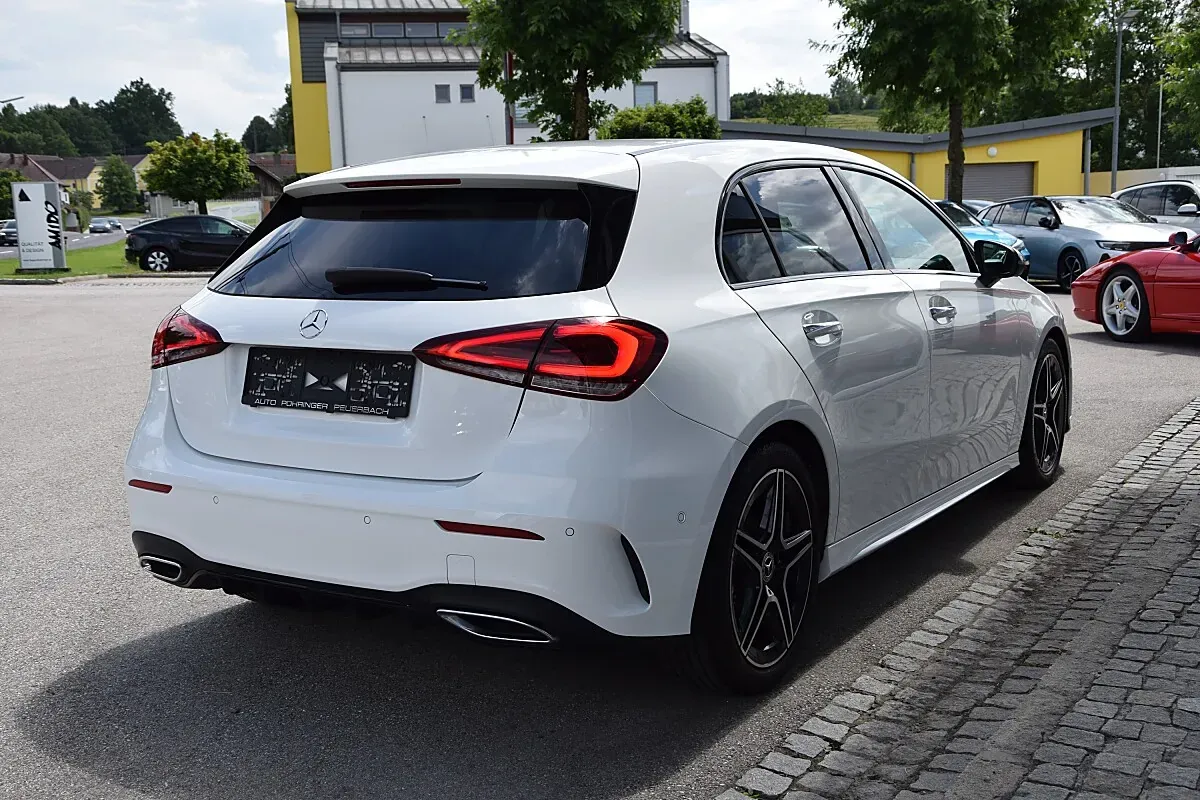Mercedes-Benz A-Class 2020 photo 3
