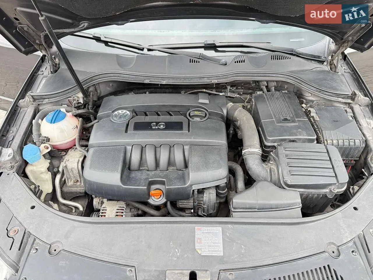 Volkswagen Passat 2005 photo 2