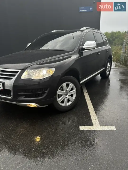 Volkswagen Touareg