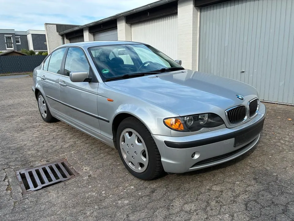 BMW 325I