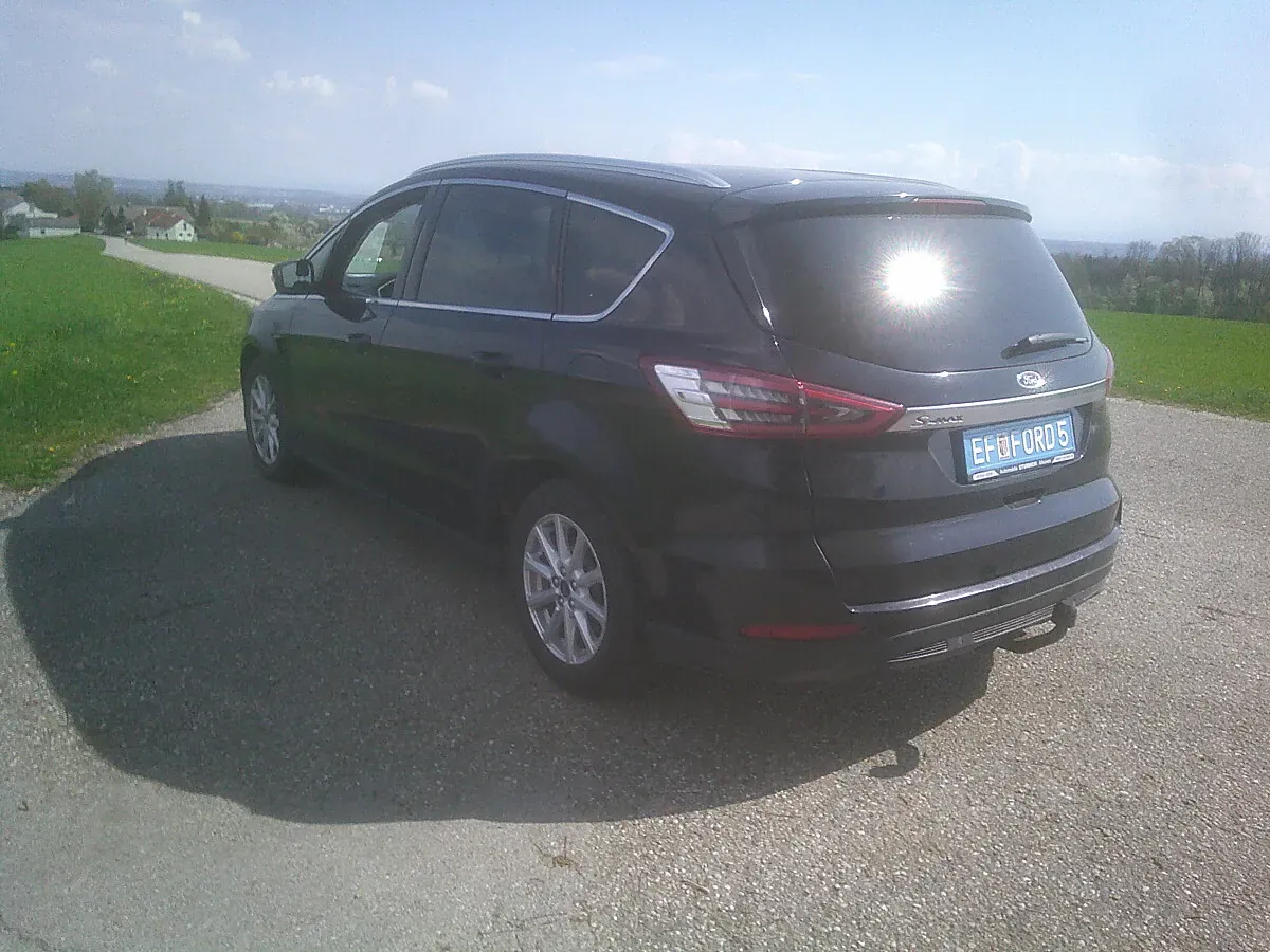 Ford S-Max
