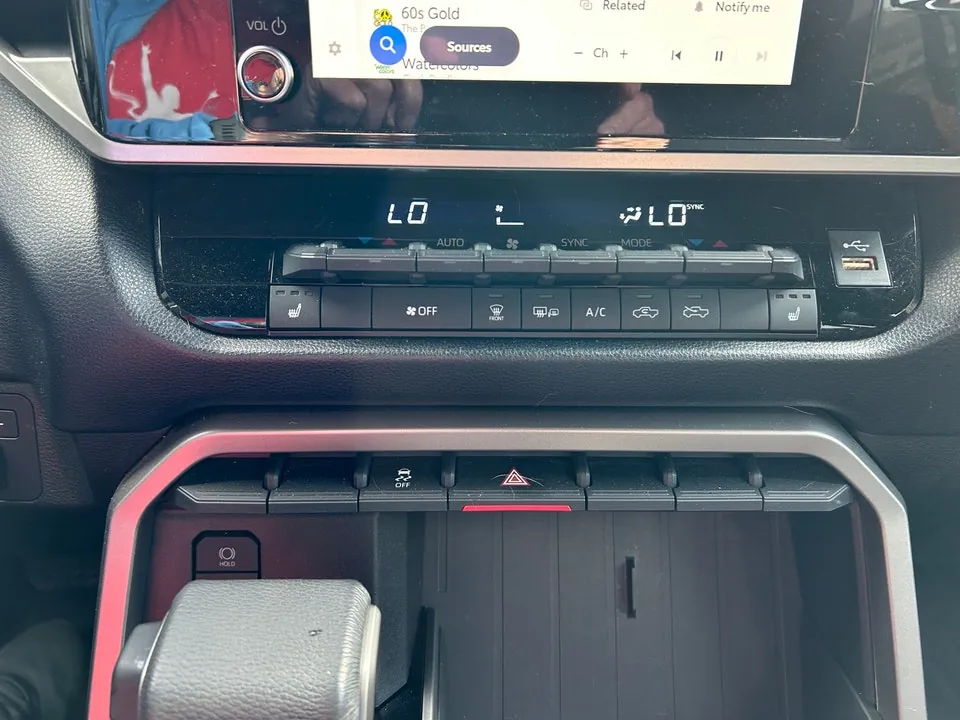 Toyota Tundra 2025 photo 4