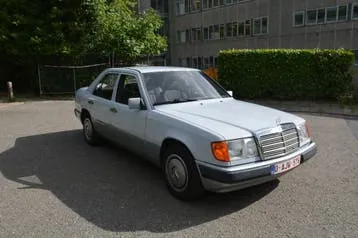 Mercedes-Benz 200D