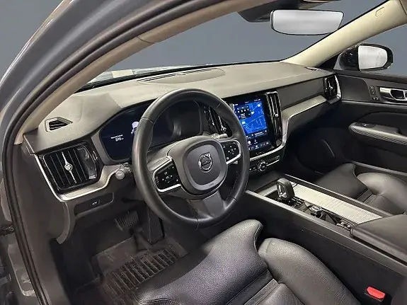 Volvo V60 2023 photo 5
