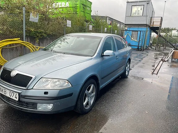 Skoda Octavia 2007 photo 2