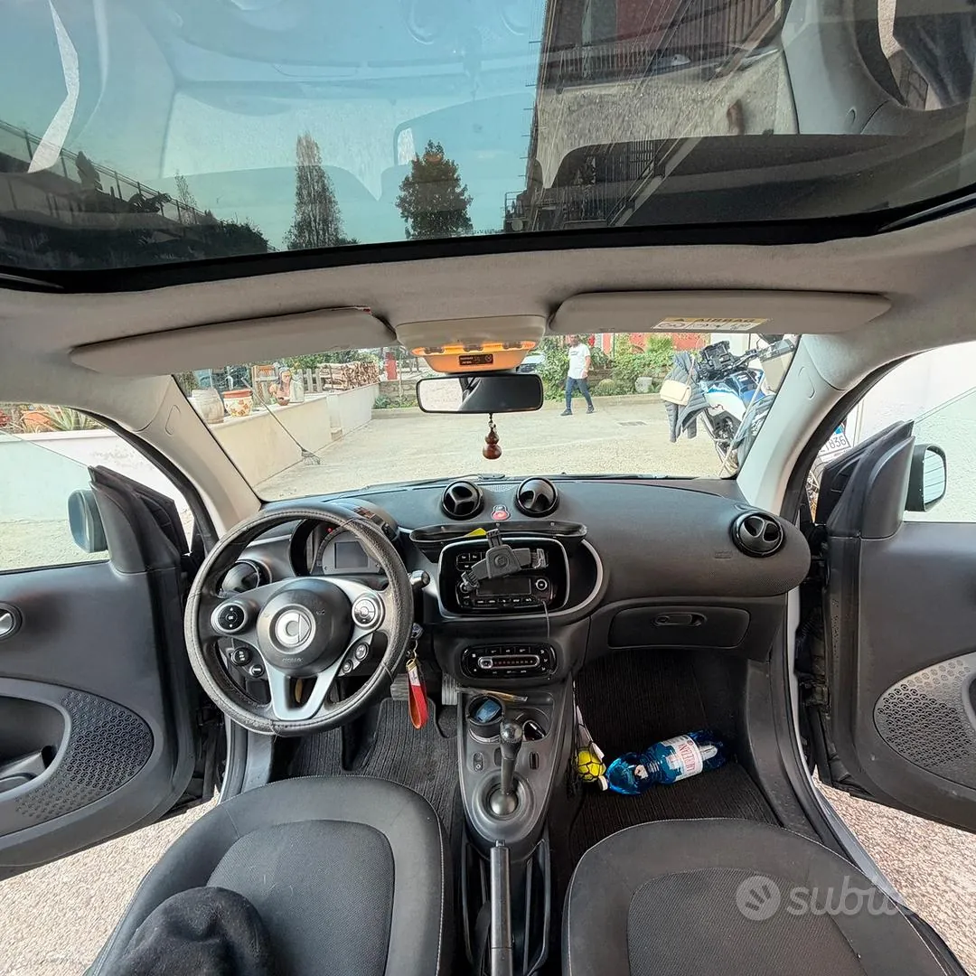Smart Fortwo 2016 photo 2