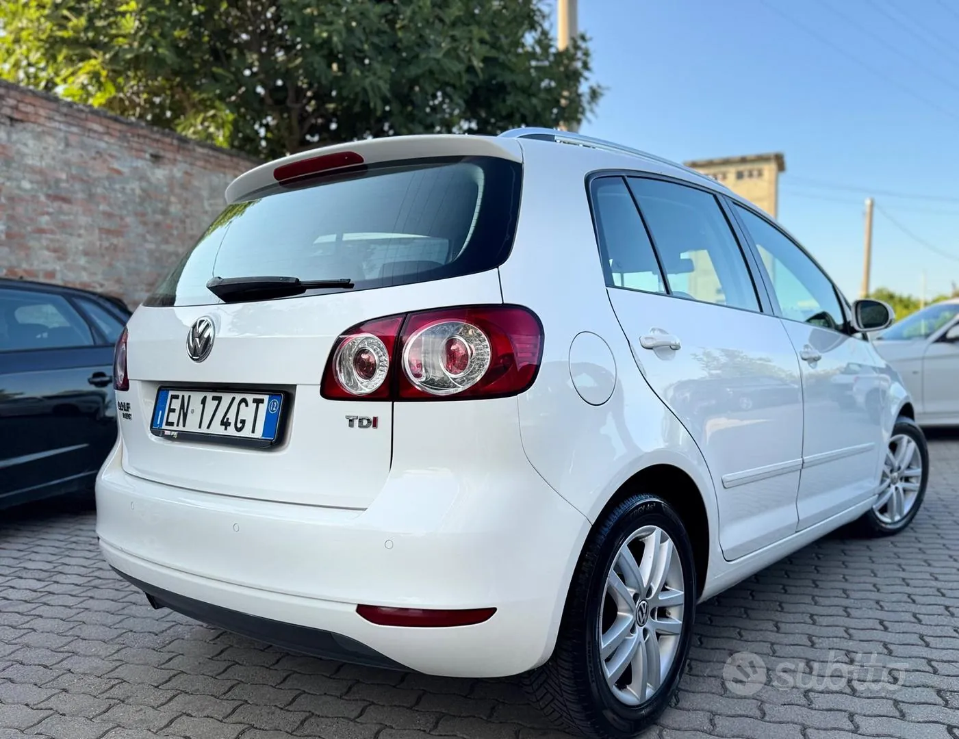 Volkswagen Golf 2012 photo 4