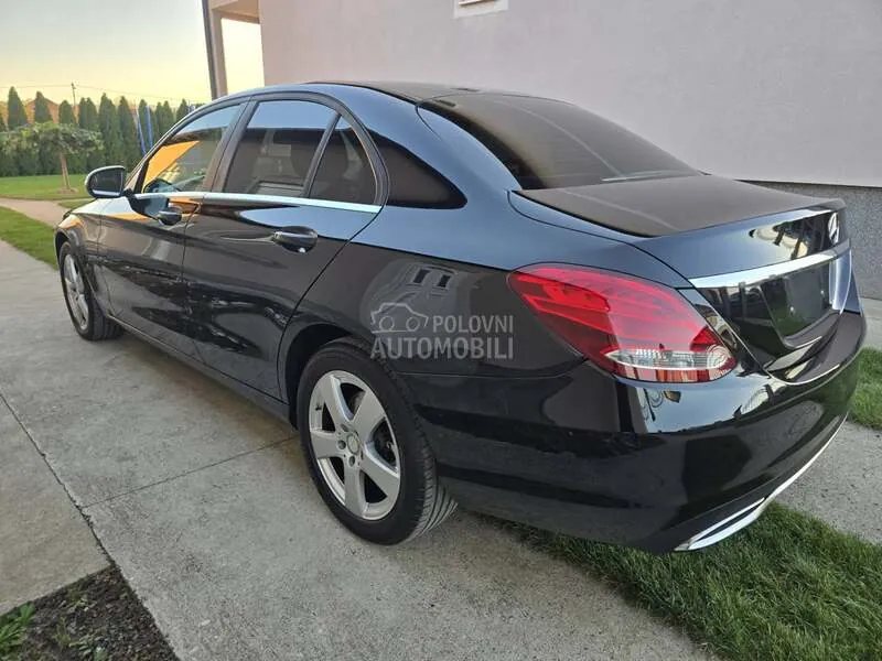 Mercedes-Benz C180 2016 photo 5
