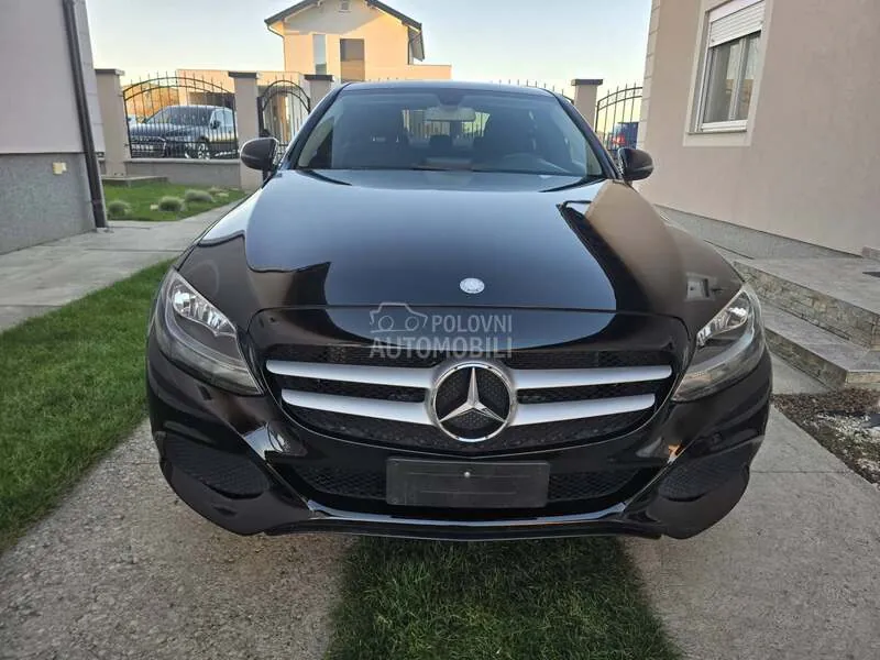 Mercedes-Benz C180 2016 photo 2