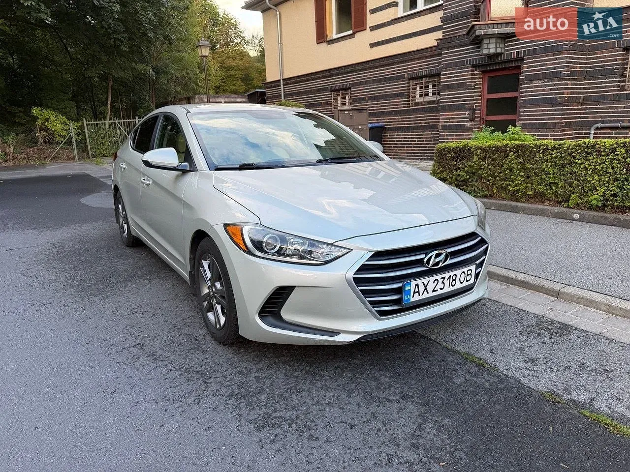Hyundai Elantra 2018 photo 2