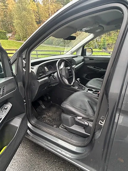 Volkswagen Caddy 2022 photo 2