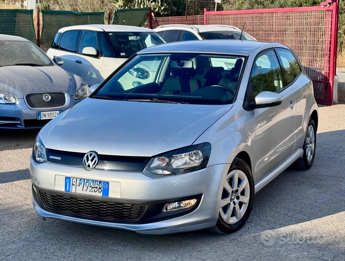 Volkswagen Polo 2012 photo 4
