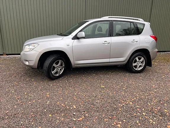 Toyota Rav4 2008 photo 2