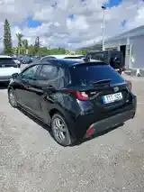 Toyota Yaris 2022 photo 5