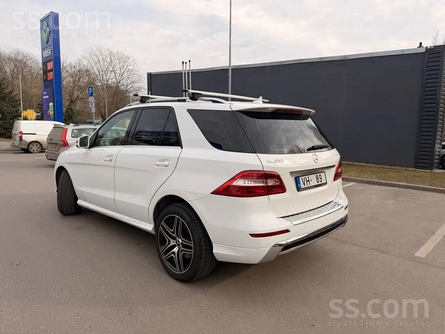 Mercedes-Benz Ml Class 2015 photo 3