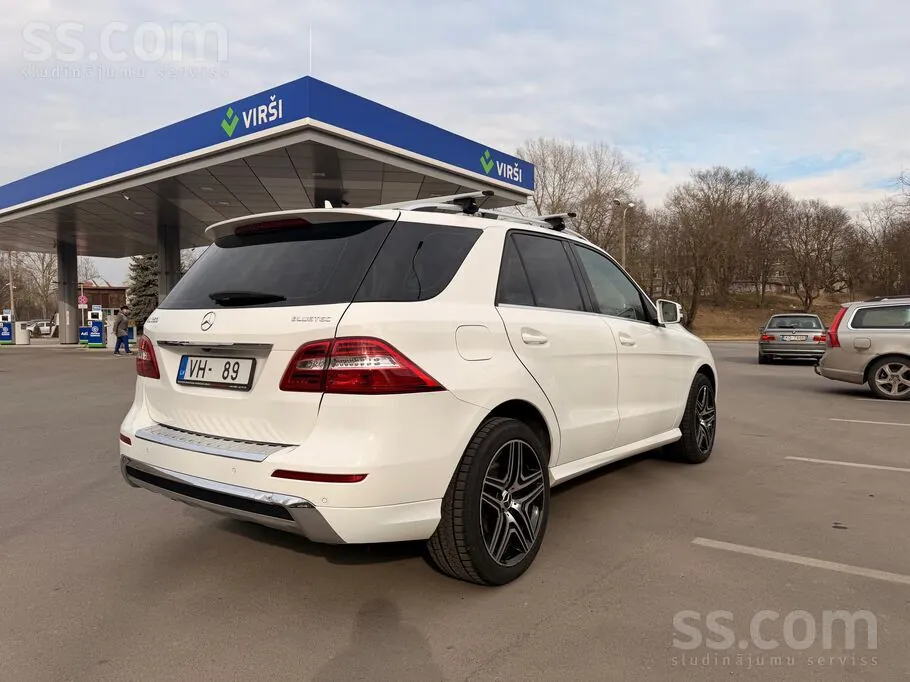 Mercedes-Benz Ml Class 2015 photo 4